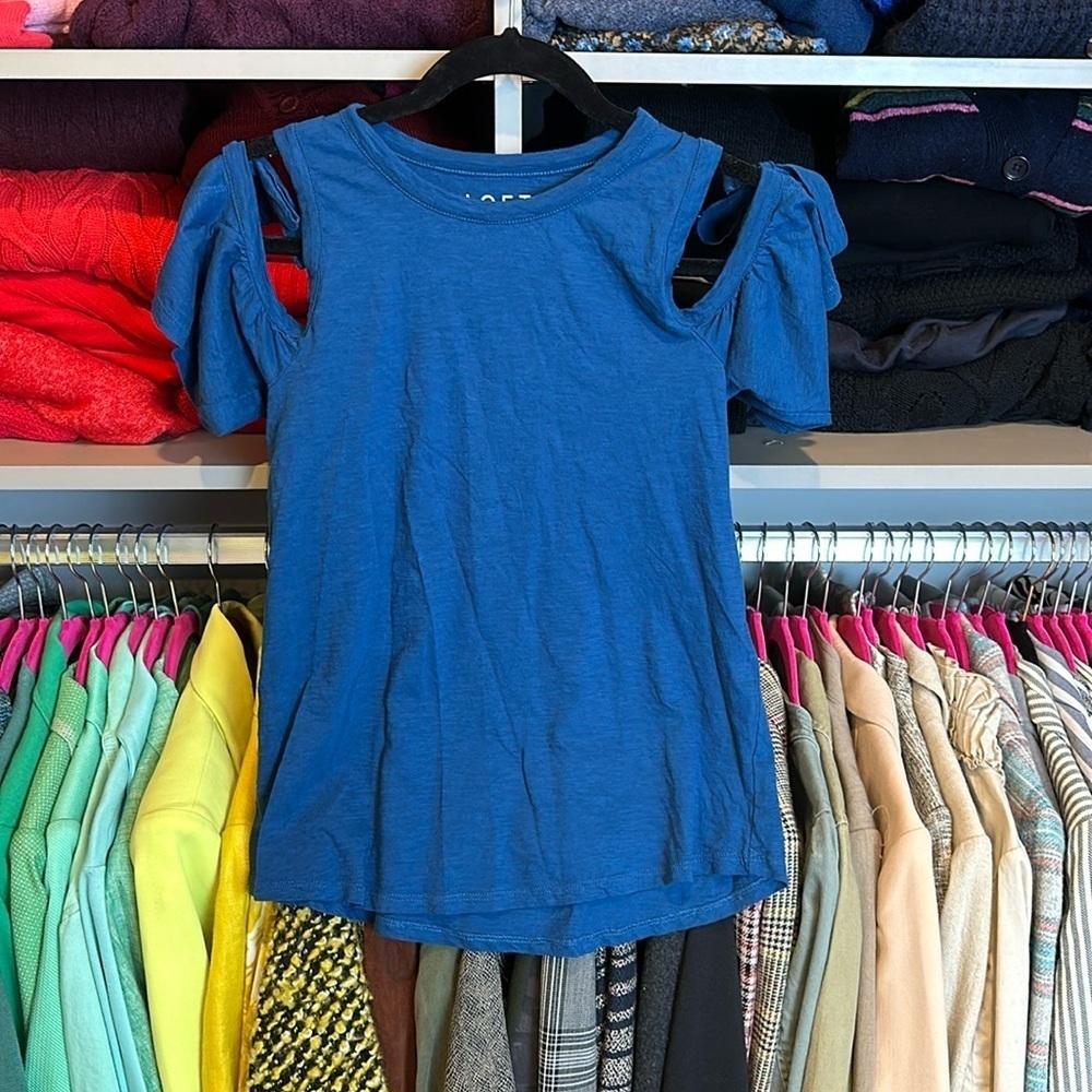 Loft teal cold shoulder tie scoop neck top size XS
